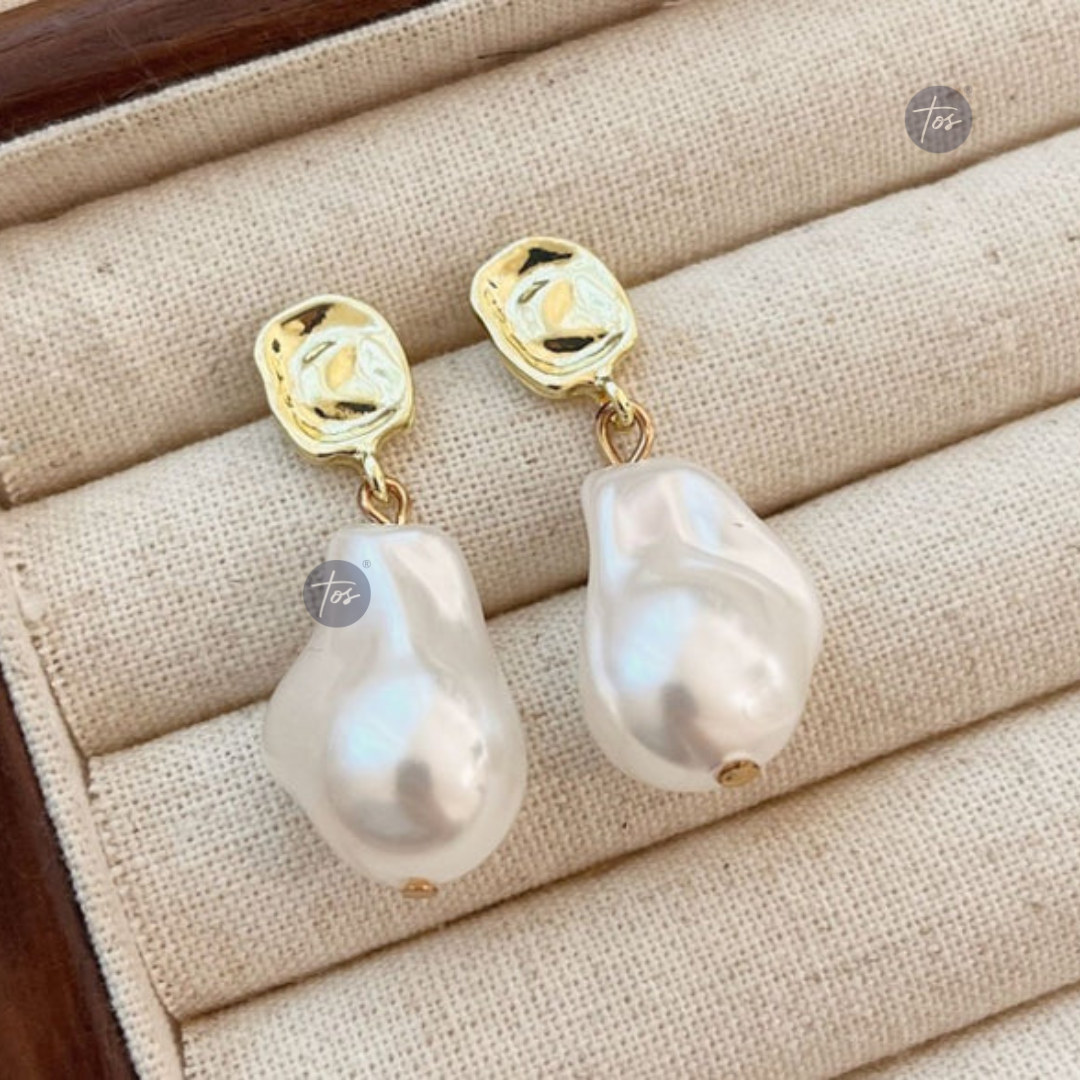 White Pearls Drop Korean Earrings