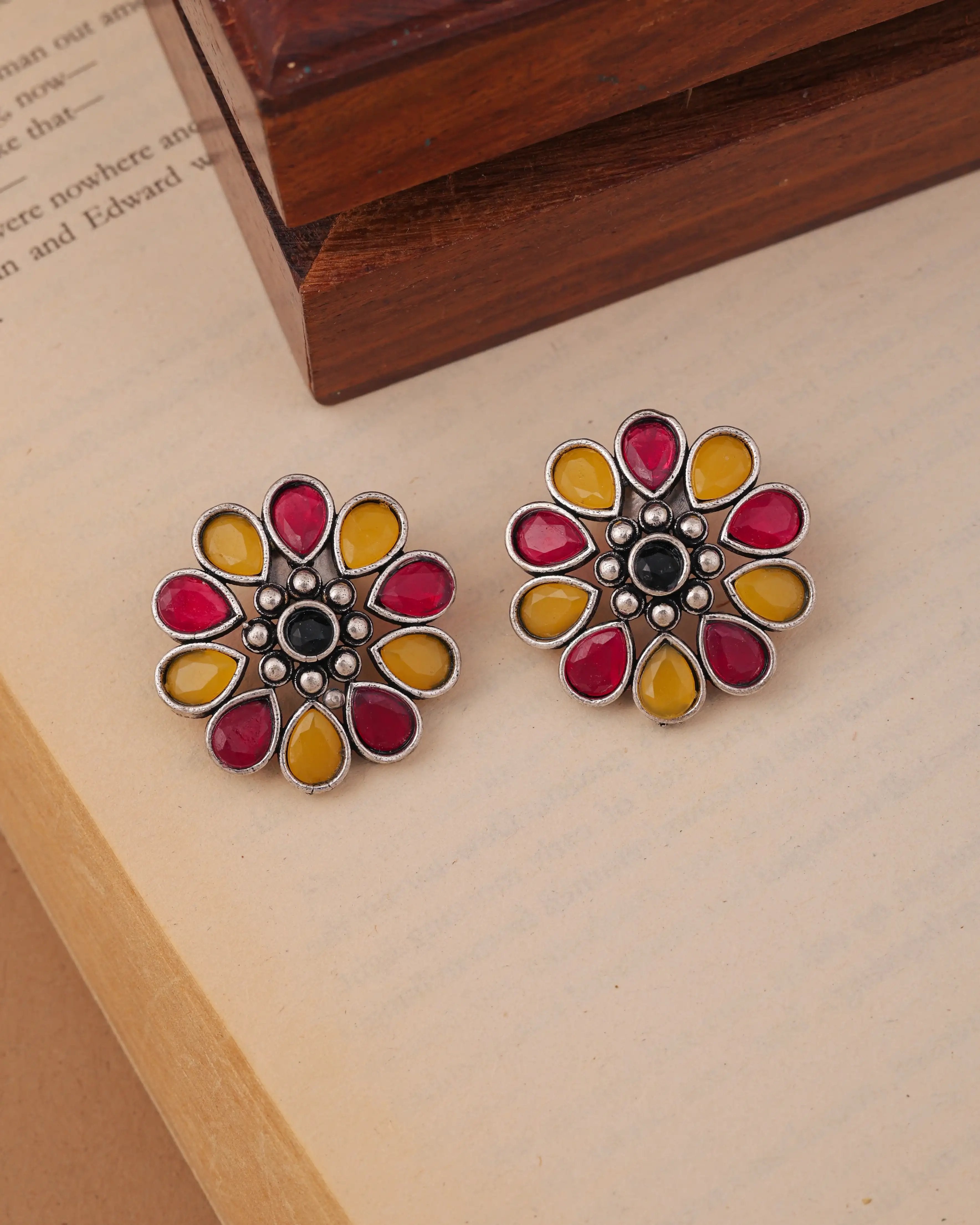 New Flower Studs Earrings