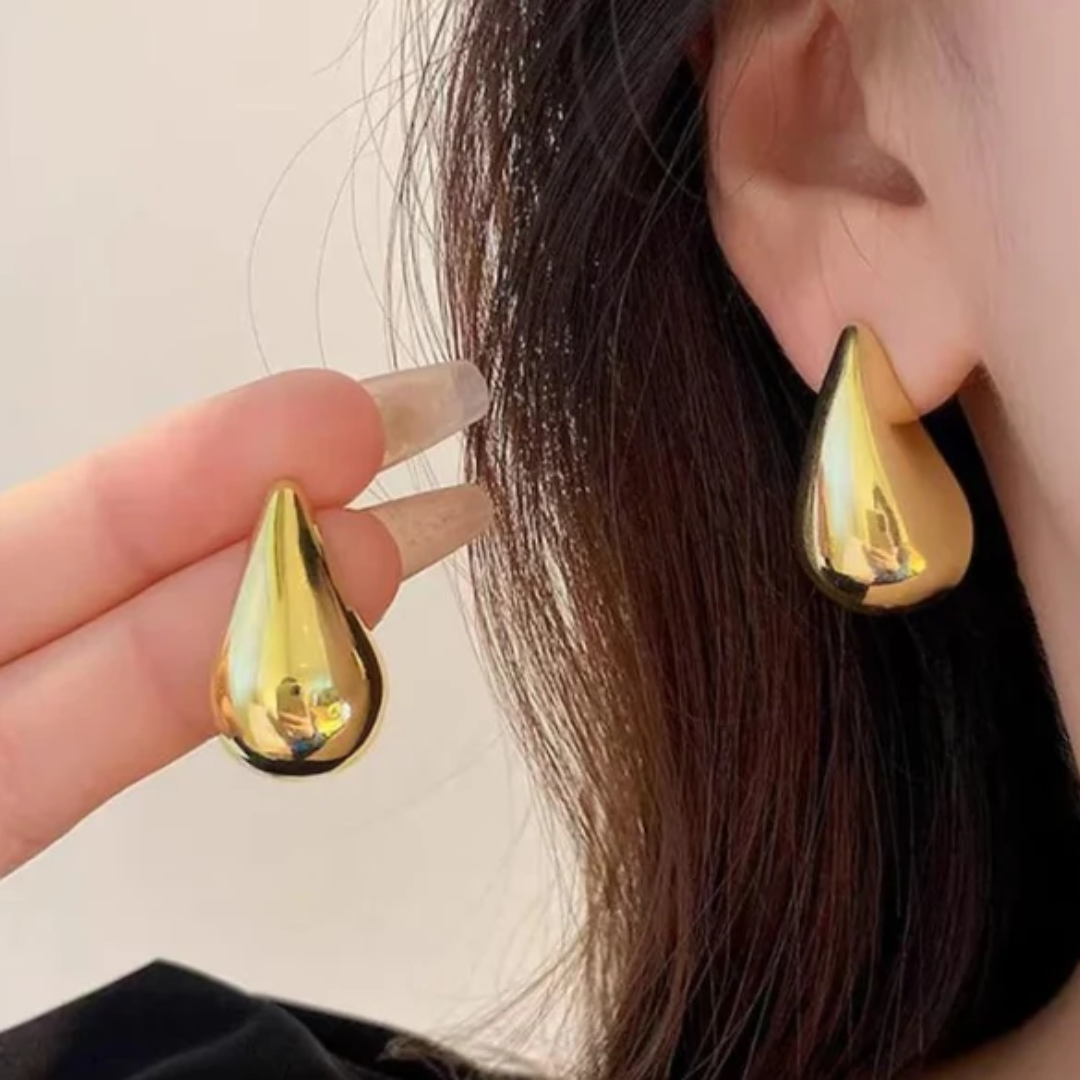 Teardrop Waterdrop Stud Earring